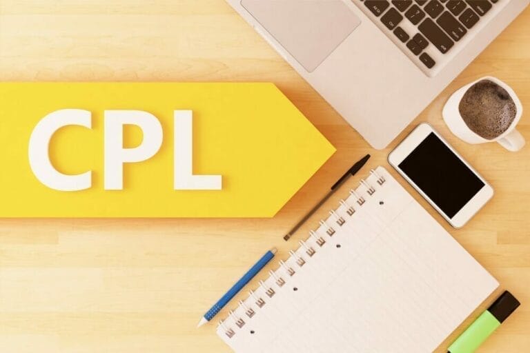 Costs per Lead CPL image with notepad, laptop, cell phone, pens and coffee artistically organized